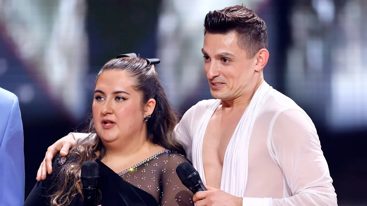 SelfieSandra hofft mit Zsolt auf ein Weiterkommen in Show 7. SelfieSandra hofft mit Zsolt auf ein Weiterkommen in Show 7. - Foto: IMAGO / Panama Pictures