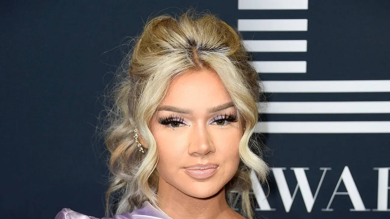 Shirin David Shirin David - Foto: IMAGO / Future Image / N. Kubelka