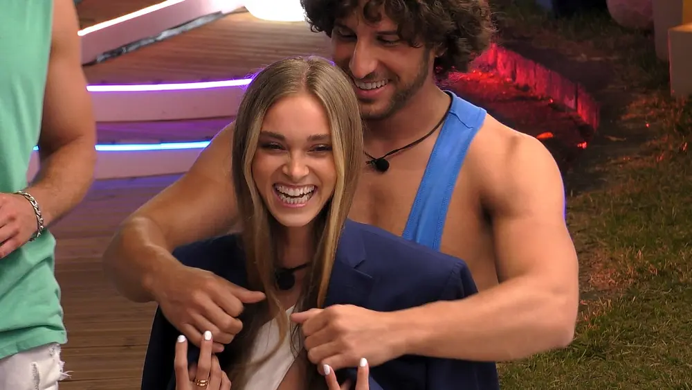 Love Island Adriano & Cindy Love Island Adriano & Cindy
