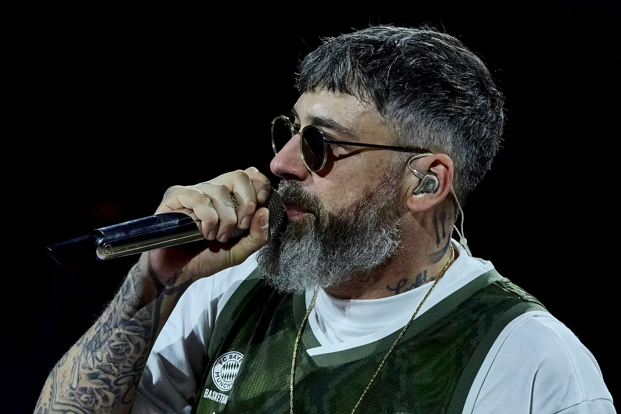 sido ex frauen podcast Keine von Sidos Verflossenen lässt ein gutes Haar an dem Musiker. Und jetzt tun die Ladys sich auch noch zusammen! - Foto: IMAGO / sportworld