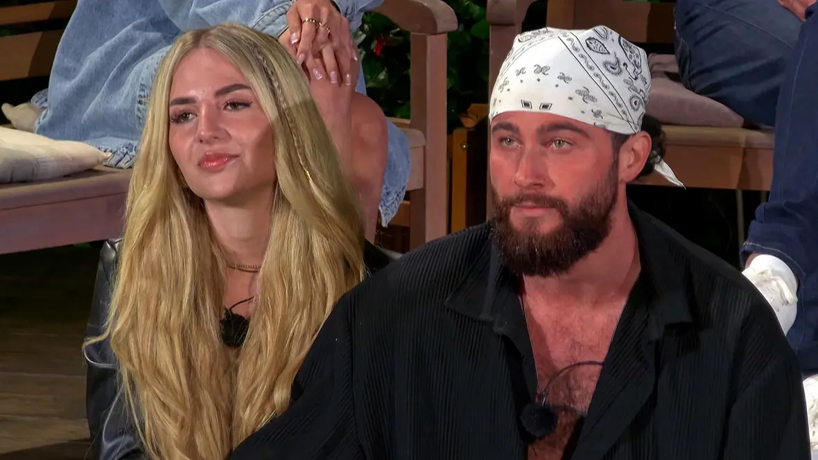 Sommerhaus: Umut Tekin und Emma