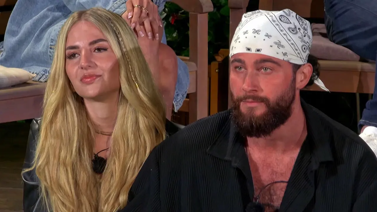 Sommerhaus: Umut Tekin und Emma Sommerhaus: Umut Tekin und Emma - Foto: RTL