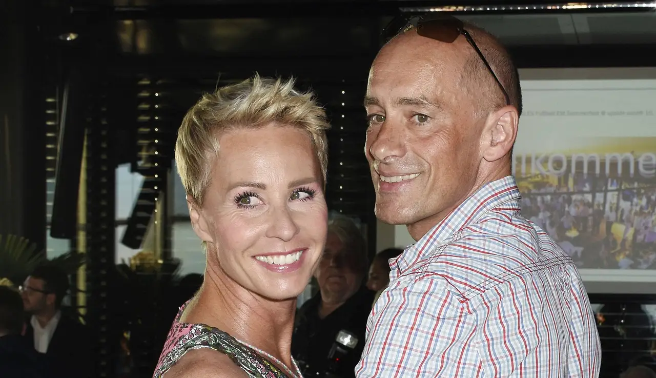Sonja Zietlow und ihr Mann Jens Oliver Haas Sonja Zietlow und ihr Mann Jens Oliver Haas - Foto: Imago
