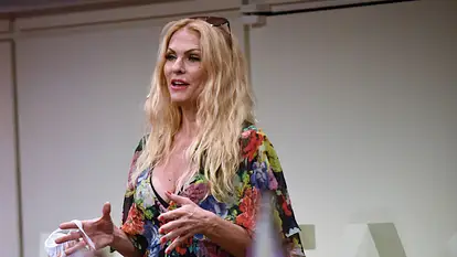 Sonya Kraus