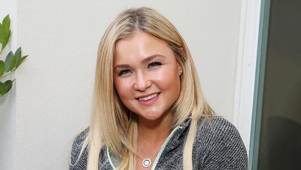 Sophia Thiel
