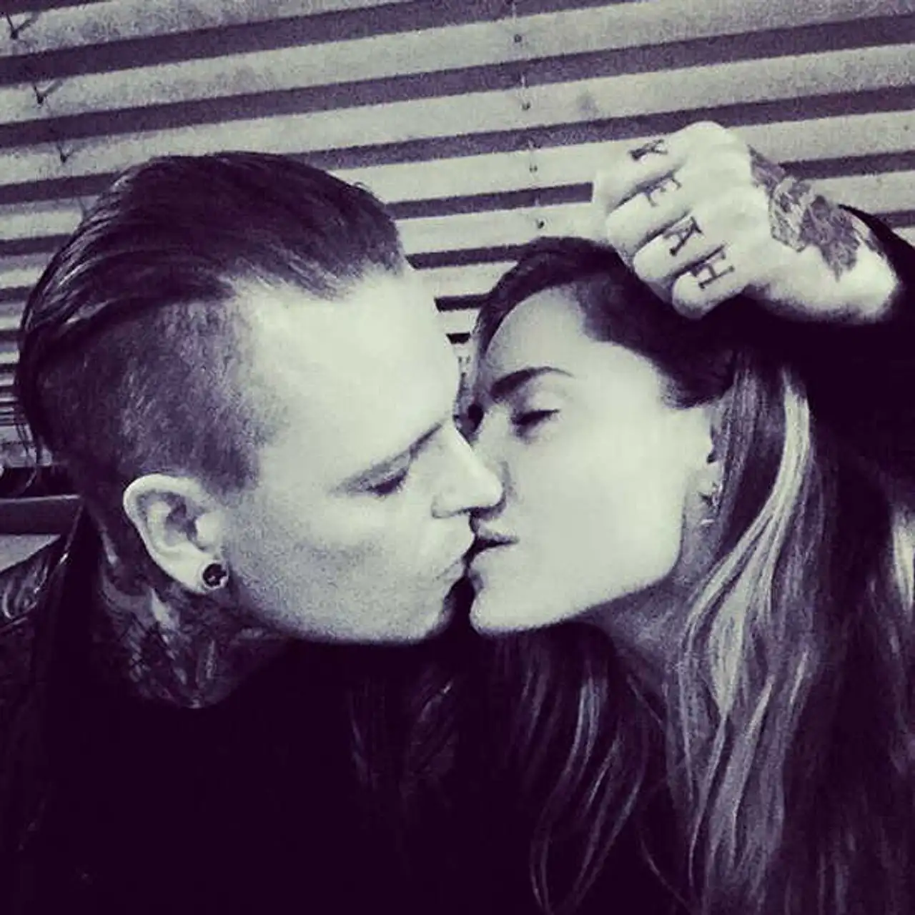 Sophia Thomalla: Hat sie schon einen neuen Freund? Sophia Thomalla: Hat sie schon einen neuen Freund? - Foto: instagram.com/deathrod_kustoms
