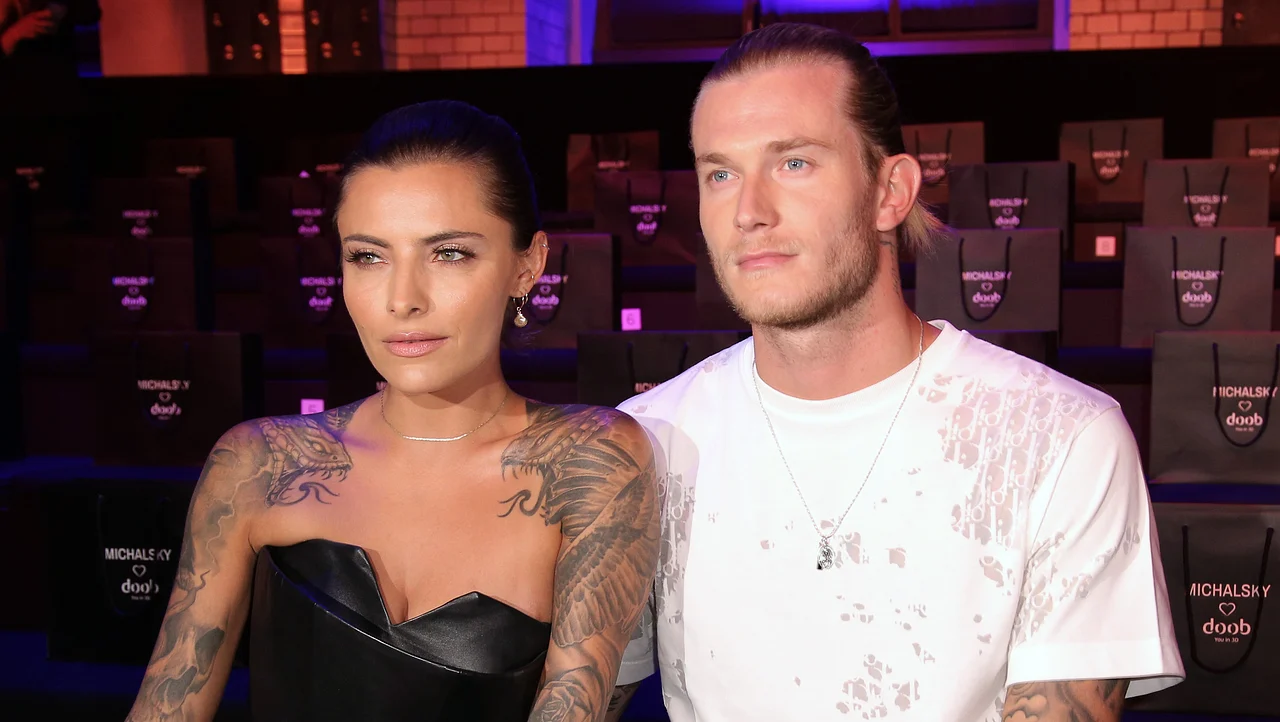 Sophia Thomalla und Loris Karius Sophia Thomalla und Loris Karius - Foto: Christian Marquardt/Getty Images for Atelier Michalsky