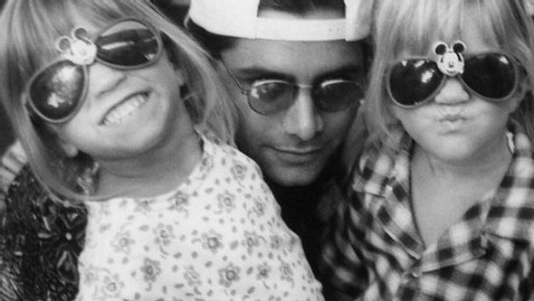John Stamos und die Olsen-Twins - Foto: Instagram / John Stamos
