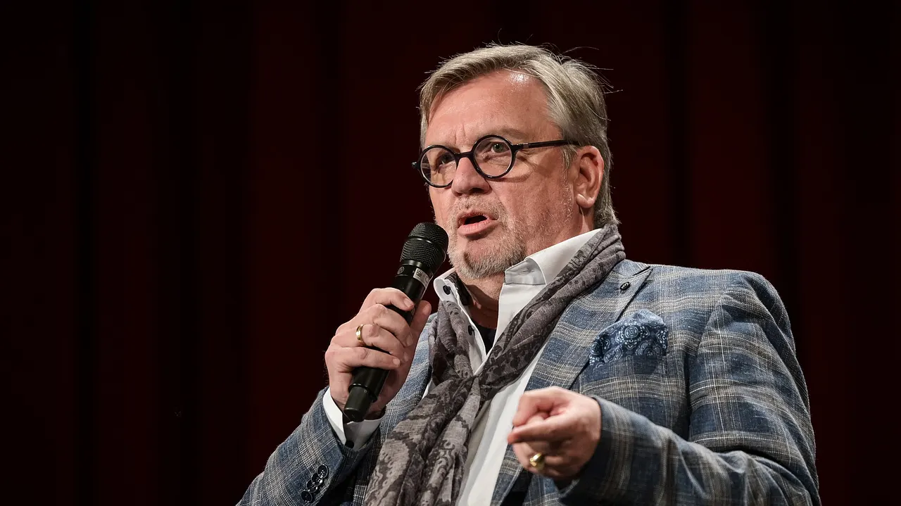 Starkes Statement: Hape Kerkeling Starkes Statement: Hape Kerkeling - Foto: IMAGO / Funke Foto Services