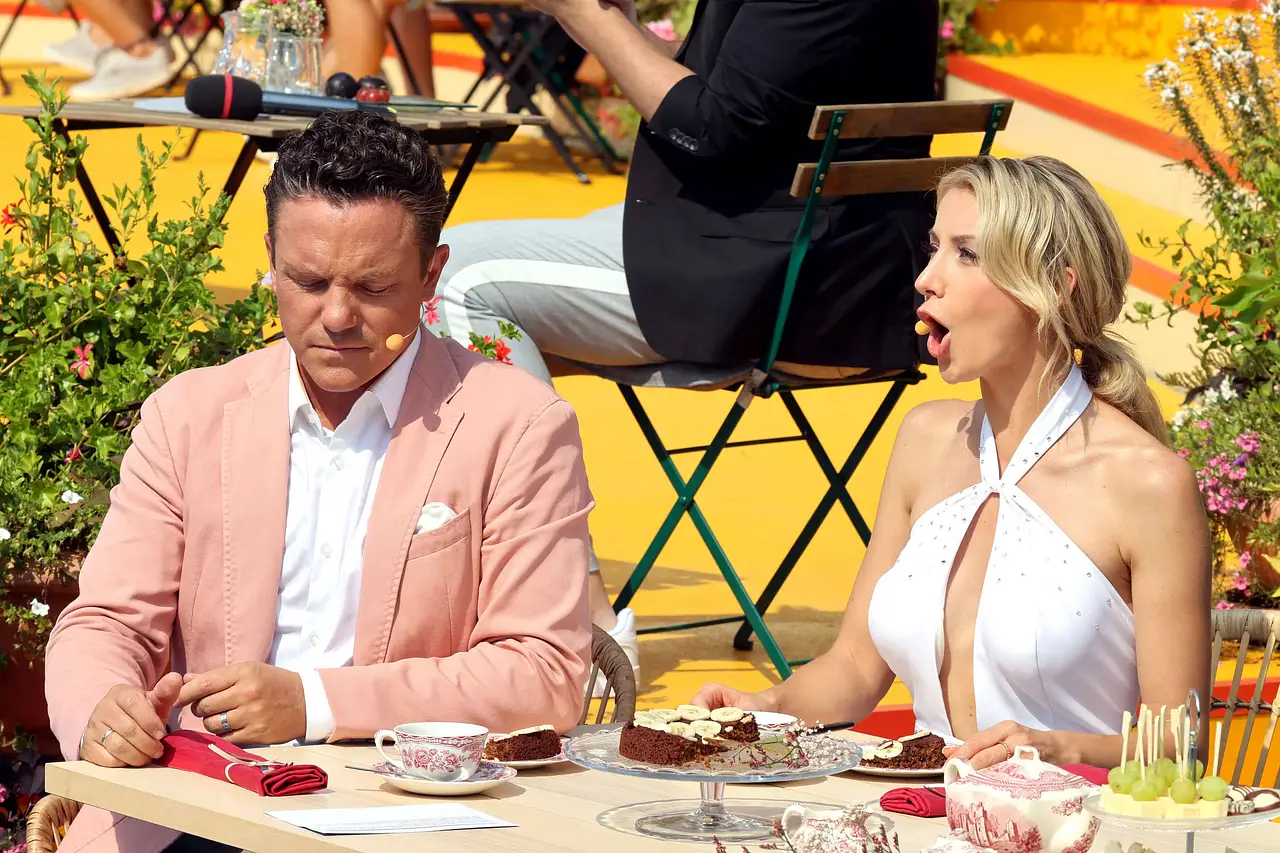 Stefan Mross Anna-Carina Woitschack Stefan Mross Anna-Carina Woitschack - Foto: IMAGO / STAR-MEDIA