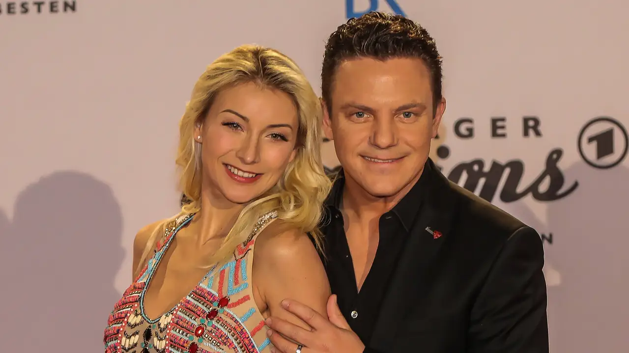 Stefan Mross und Anna-Carina Stefan Mross und Anna-Carina - Foto: Imago