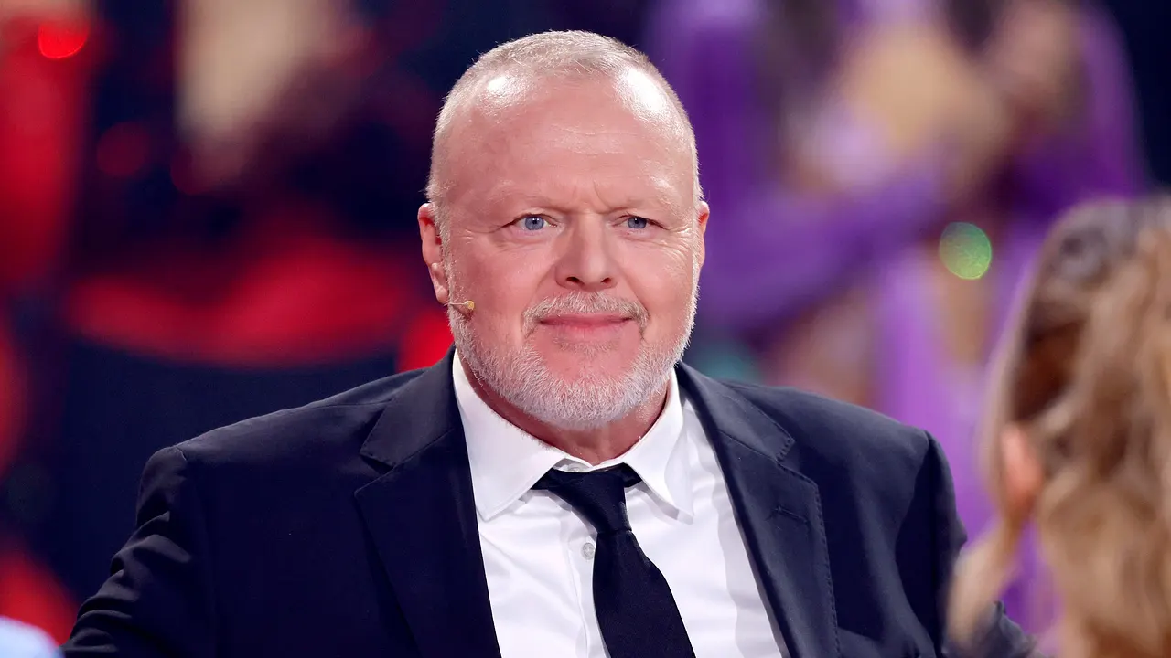 Stefan Raab Stefan Raab guckt kritisch in die Kamera - Foto: IMAGO / Panama Pictures