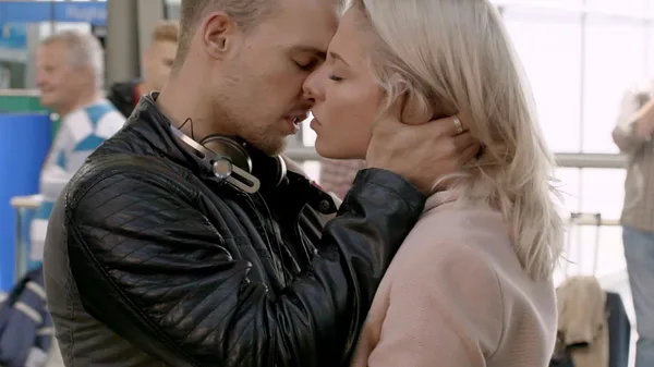 Happy End bei Sunny und Chris