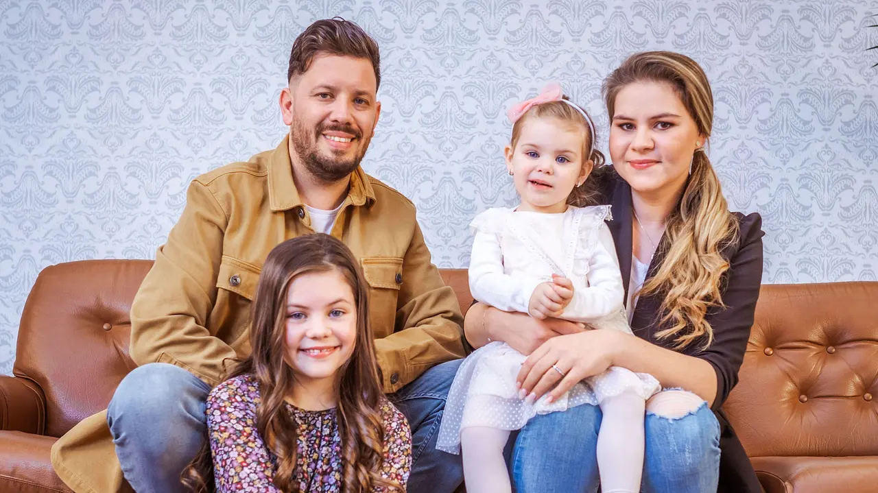 Florian Köster, Sylvana, Anastasia und Celine Wollny Florian Köster, Sylvana, Anastasia und Celine Wollny - Foto: RTLzwei