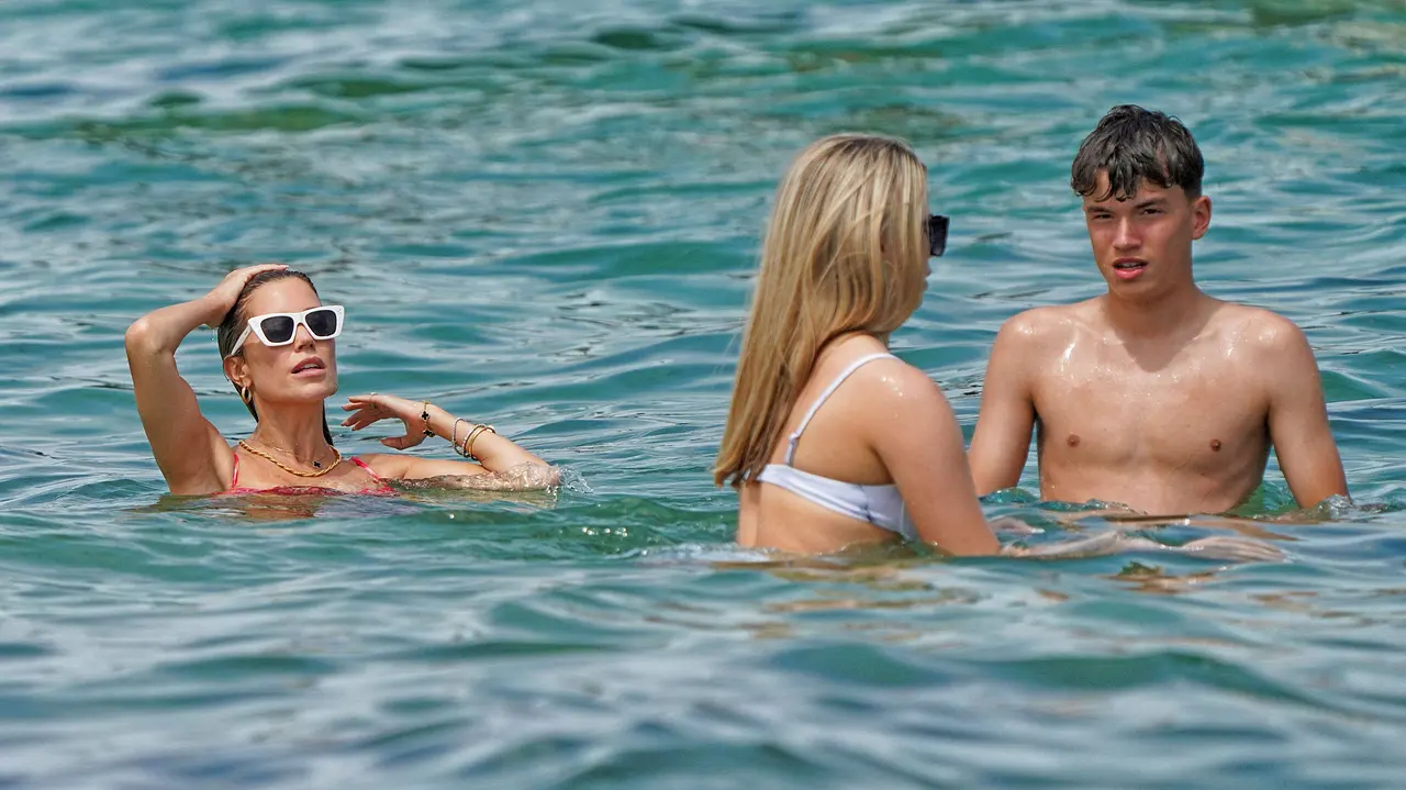 Sylvie Meis & Sohn Damian & seine Freundin Sylvie Meis & Sohn Damian & seine Freundin - Foto: Sylvie Meis & Sohn Damian & seine Freundin
