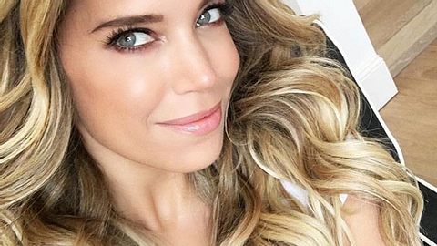 Sylvie Meis posiert im Urlaub - Foto: Instagram/@1misssmeis