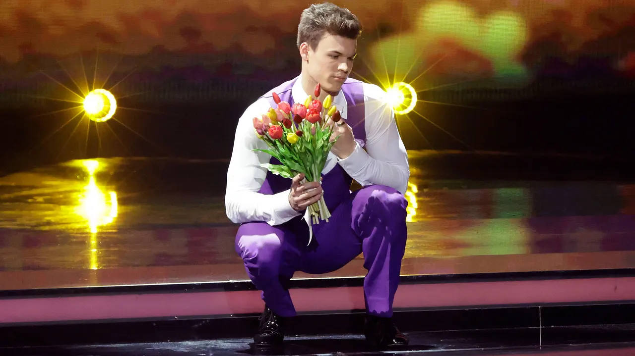 Taliso Engel: Vorzeitiges "Let's Dance"-Aus? Taliso Engel auf dem Lets Dance-Parkett: Droht ihm das vorzeitige Aus? - Foto: IMAGO / Future Image
