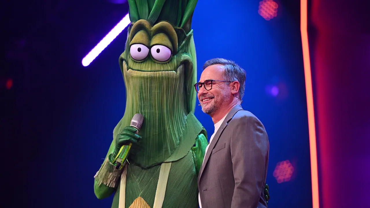 Matthias Opdenhövel und Lauch Matthias Opdenhövel und Lauch - Foto: Joyn / Willi Weber