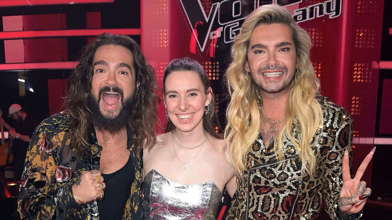 Tom Kaulitz, Malou Lovis Kreyelkamp und Bill Kaulitz Tom Kaulitz, Malou Lovis Kreyelkamp und Bill Kaulitz - Foto: IMAGO/ Future Image
