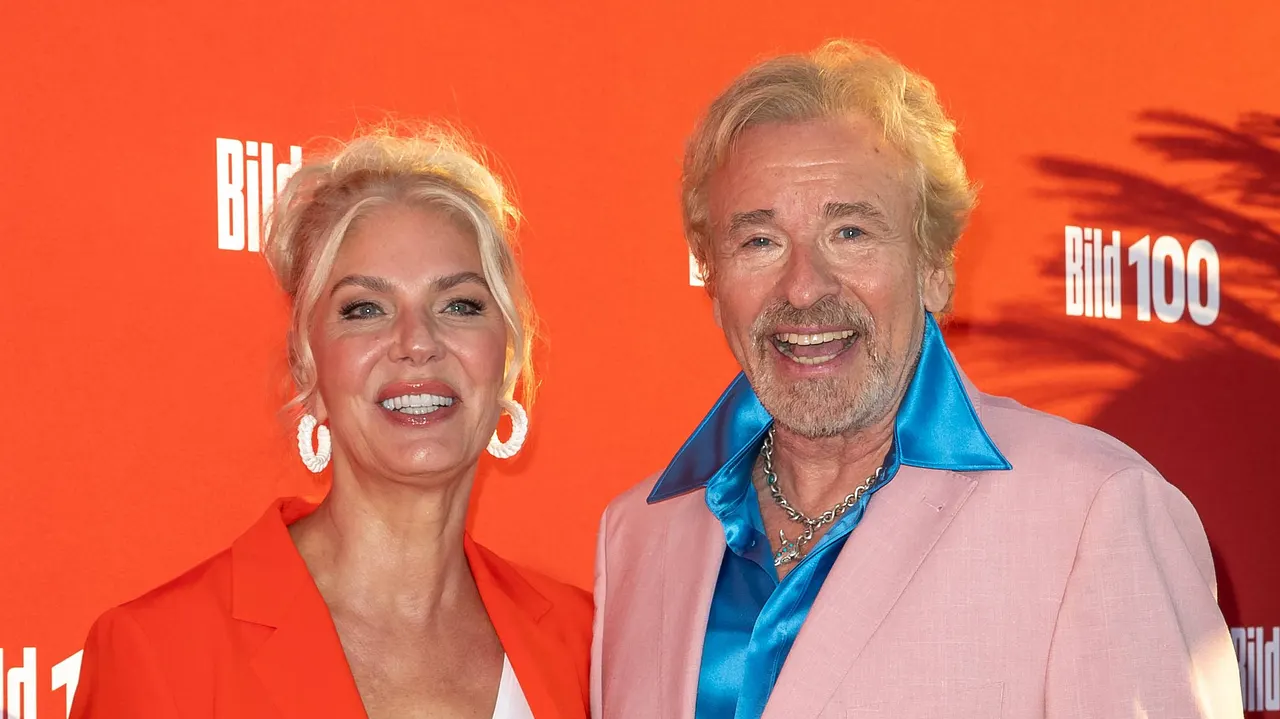 Thomas Gottschalk und Karina Mroß Thomas Gottschalk und Karina Mroß - Foto: IMAGO / Eventpress / Kochan