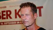 Til Schweiger am Roten Teppich zum Film Lieber Kurt. - Foto: IMAGO / SKATA