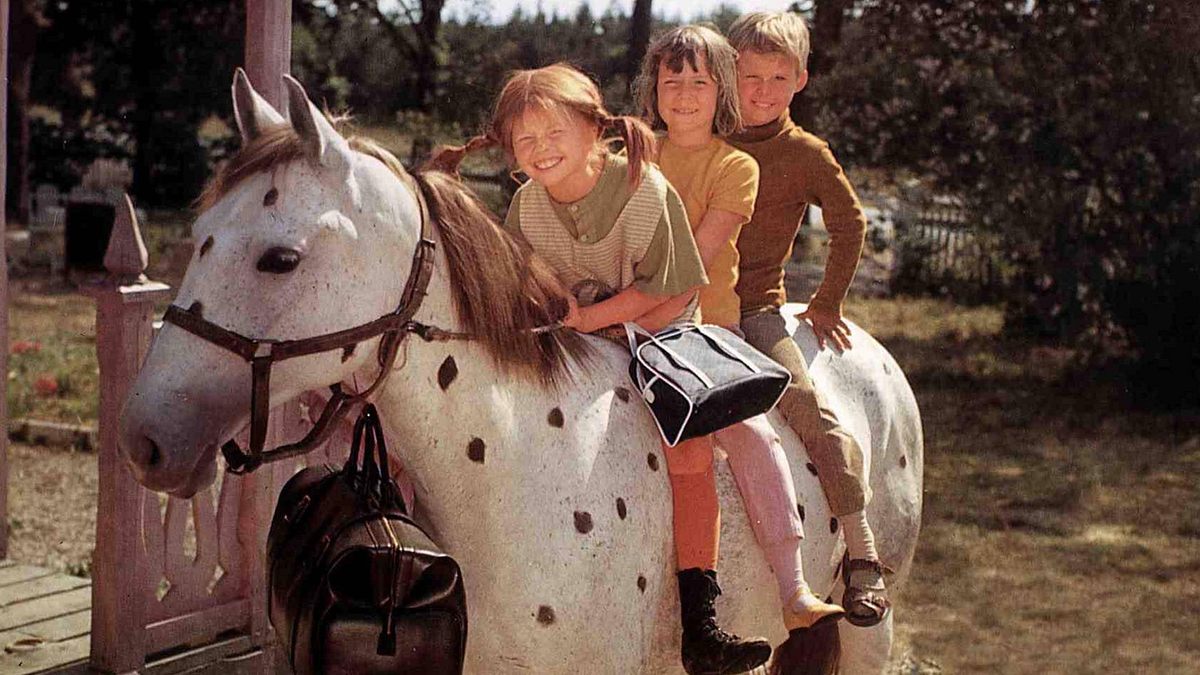 Pippi, Annika und Tommy auf Pferd Kleiner Onkel