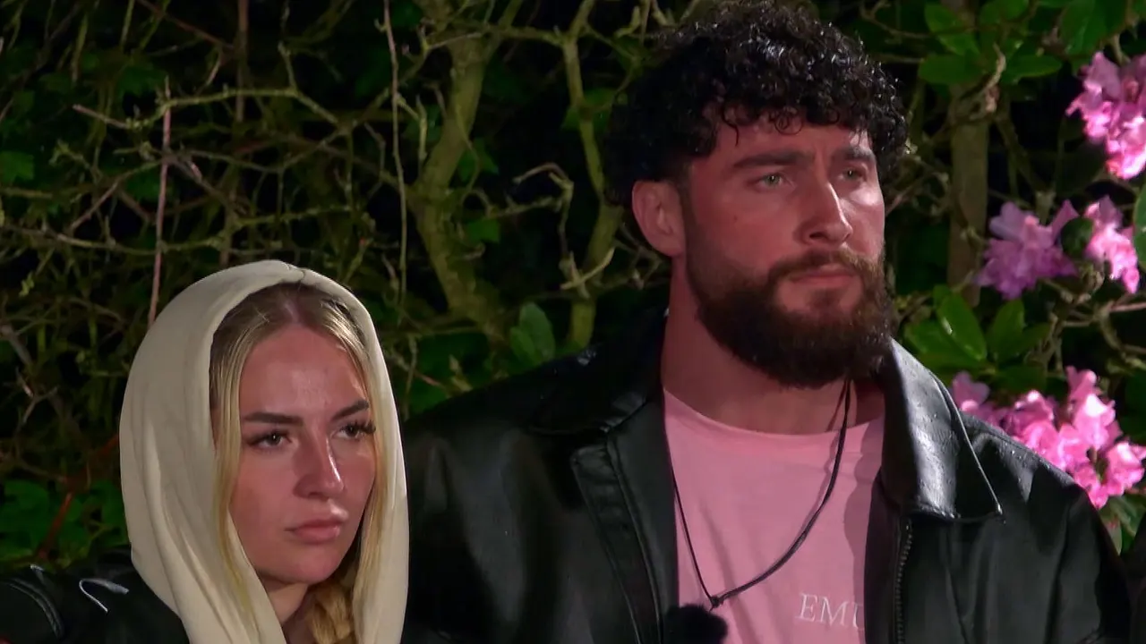 Sommerhaus: Umut Tekin und Emma Fernlund Sommerhaus: Umut Tekin und Emma Fernlund - Foto: RTL