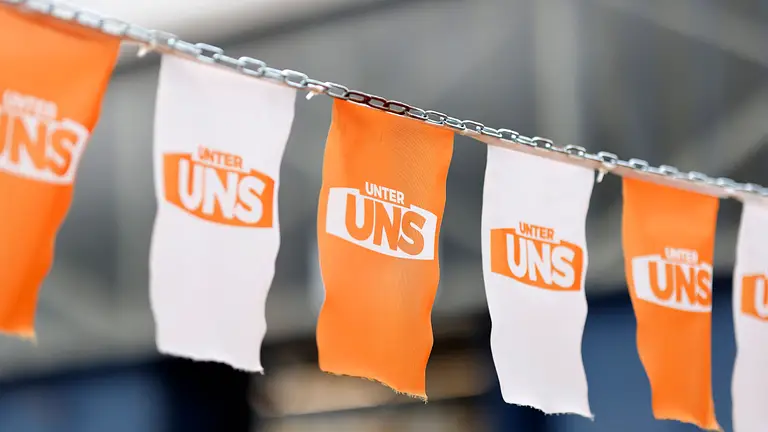 Unter Uns