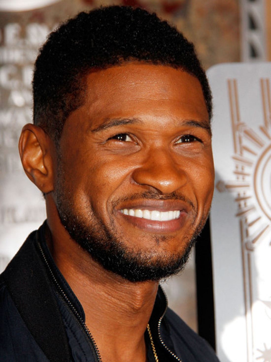 Usher behält das Sorgerecht für seine Söhne.