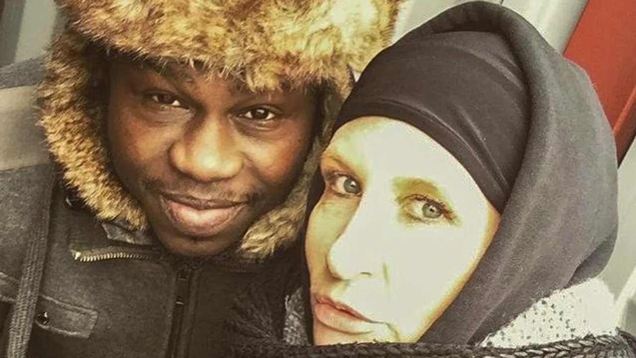 Ute Liesenberg und Kwesi bei "Goodbye Deutschland" Ute Liesenberg und Kwesi bei Goodbye Deutschland - Foto: TVNOW / TV Turbo