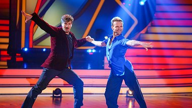 Lets Dance-Paar Vadim Garbuzov und Nicolas Puschmann - Foto: TVNOW / Stefan Gregorowius