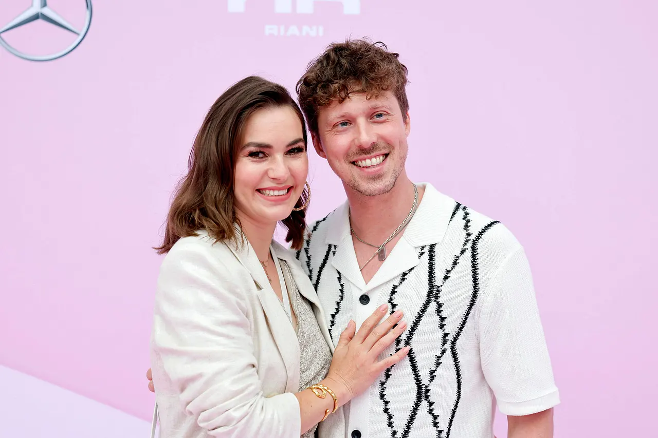 valentin und renata lusin familienzuwachs Valentin und Renata Lusin freuen sich über neuen Familienzuwachs - Foto: IMAGO / Panama Pictures