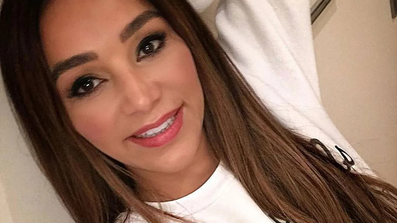 Verona Pooth zeigt sich NACKT! Verona Pooth zeigt sich NACKT! - Foto: Facebook/ Verona Pooth
