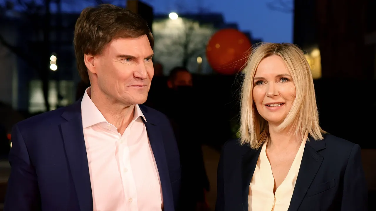 Veronica Ferres und Carsten Maschmeyer Veronica Ferres und Carsten Maschmeyer - Foto: Andreas Rentz/Getty Images for WomenOnTop