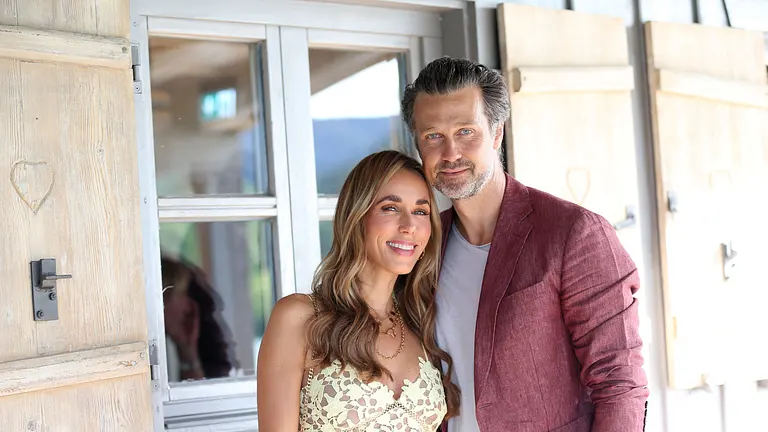 Annemarie & Wayne Carpendale