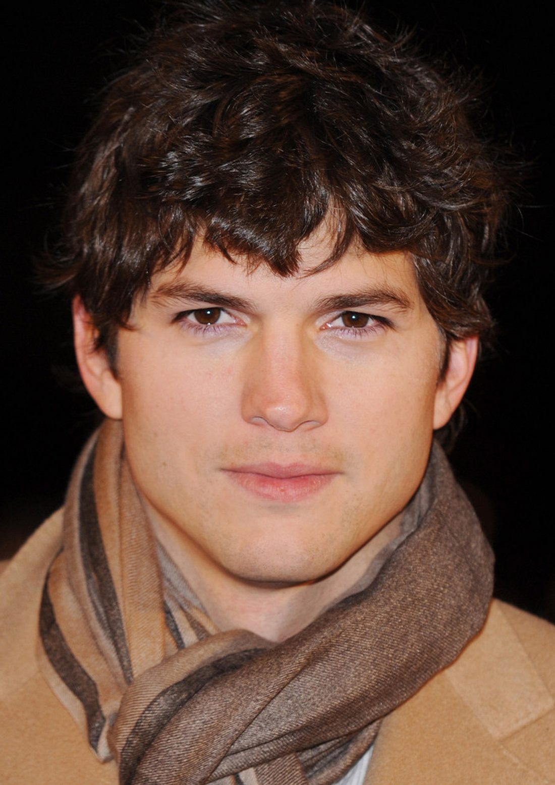 Ashton Kutcher nervös wegen Oben-ohne-Filmszene