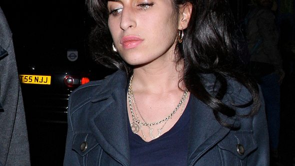 Amy Winehouse: Blut-Bild geht für 56.000 US-Dollar weg
