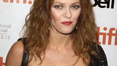 Vanessa Paradis angelt sich Millionär