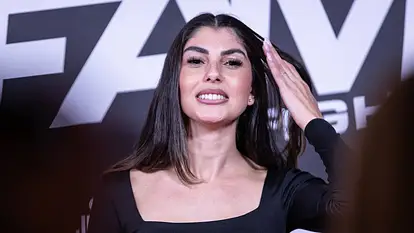 Yeliz Koc bei einem Event