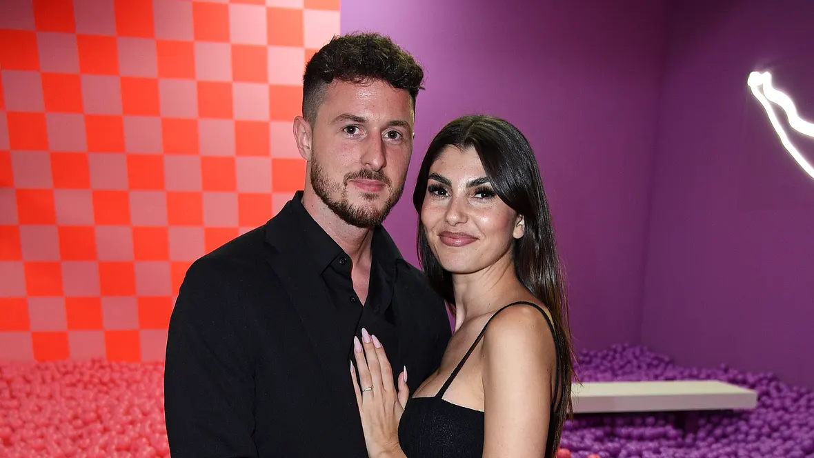 Yeliz Koc & Jannik Kontalis