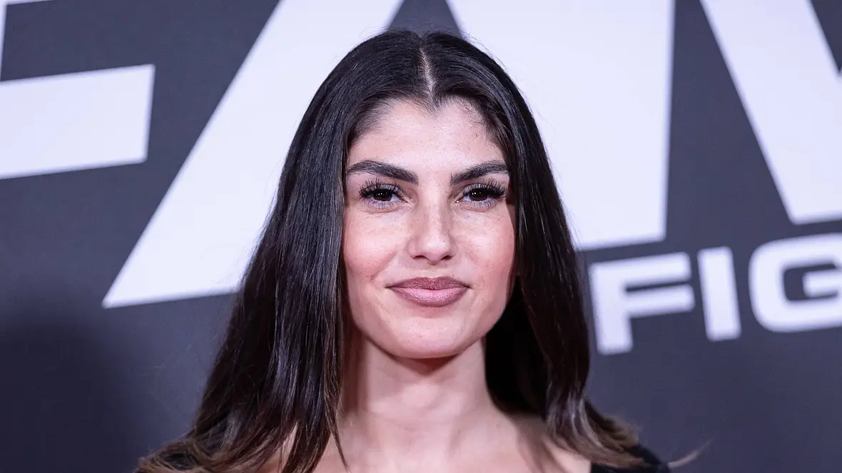 Yeliz Koc