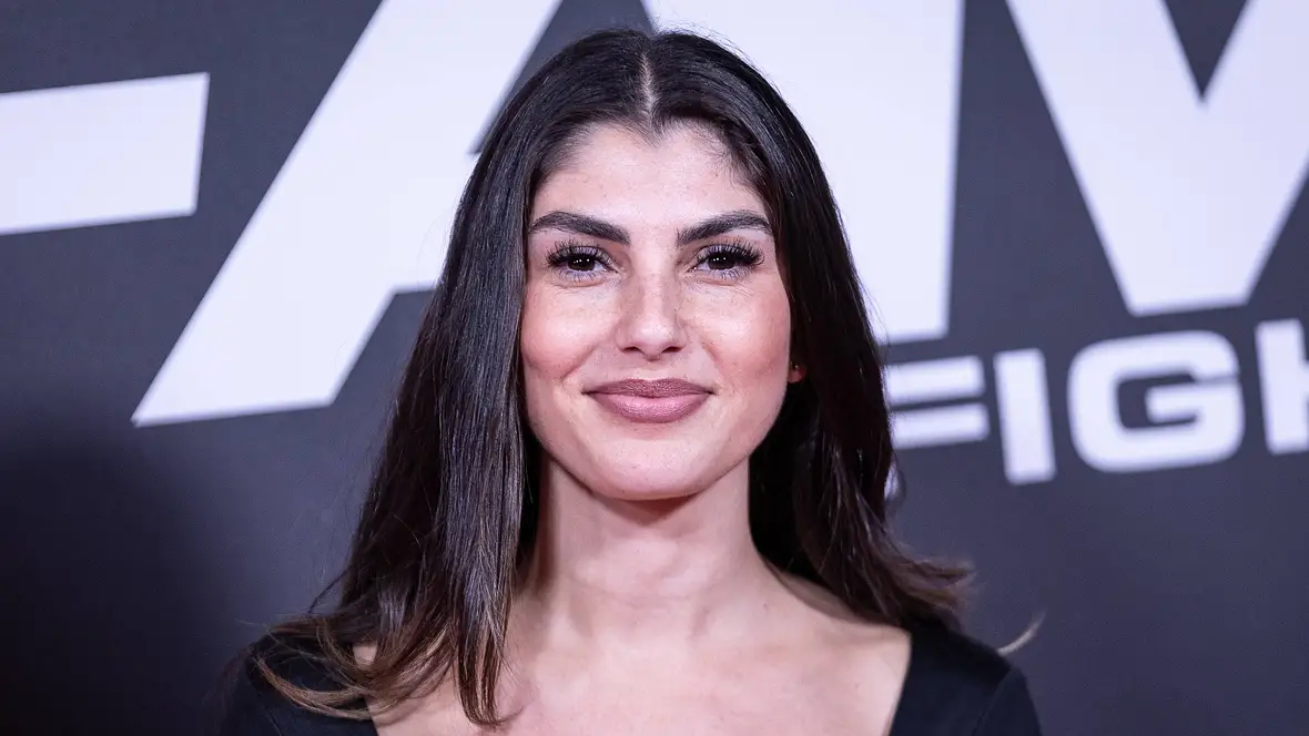 Yeliz Koc