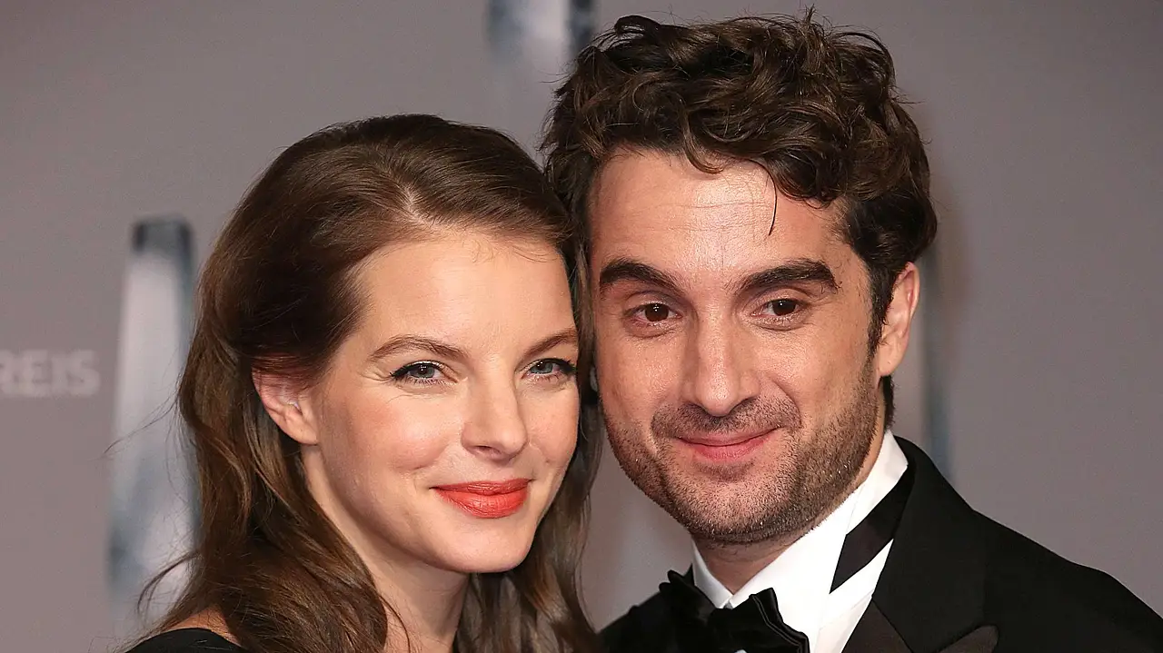 Yvonne Catterfeld und ihr Mann Oliver Wnuk Yvonne Catterfeld und ihr Mann Oliver Wnuk - Foto: Imago