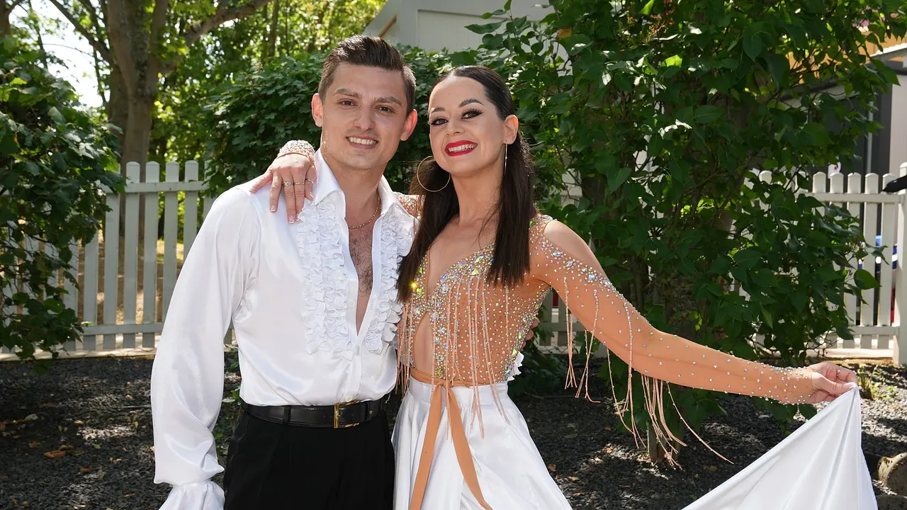 Malika Dzumaev und Zsolt Sándor Cseke Malika Dzumaev und Zsolt Sándor Cseke - Foto: IMAGO / BOBO